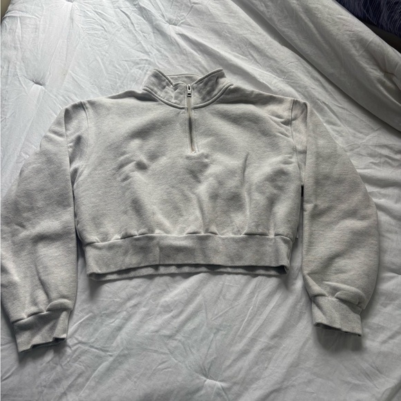 TNA Light Gray Cropped Half-Zip Sweatshirt - Picture 1 of 5
